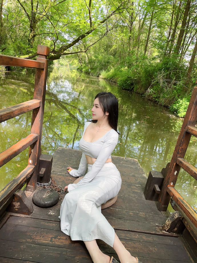 约定的梦幻岛 封面